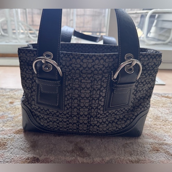 Coach Black and Gray Patterned Shoulder Bag - Picture 2 of 13